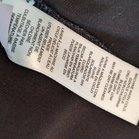 Chico's Black Short Sleeve Shirt 1 M 8 - Picture 5 of 6